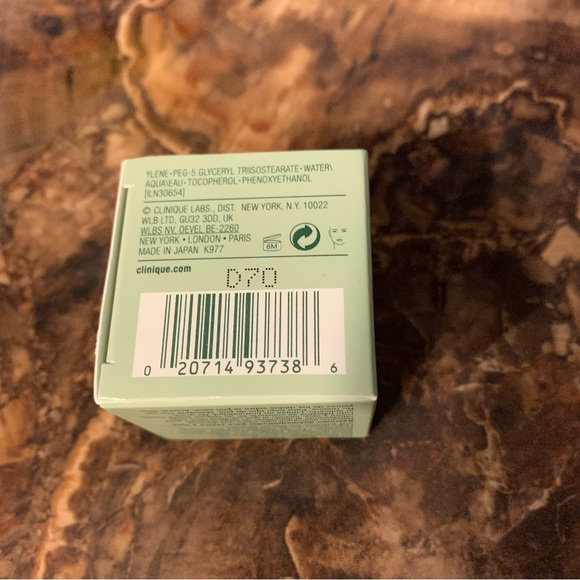 Clinique Take the day off cleansing balm travel size 0.5 oz. - Picture 11 of 12